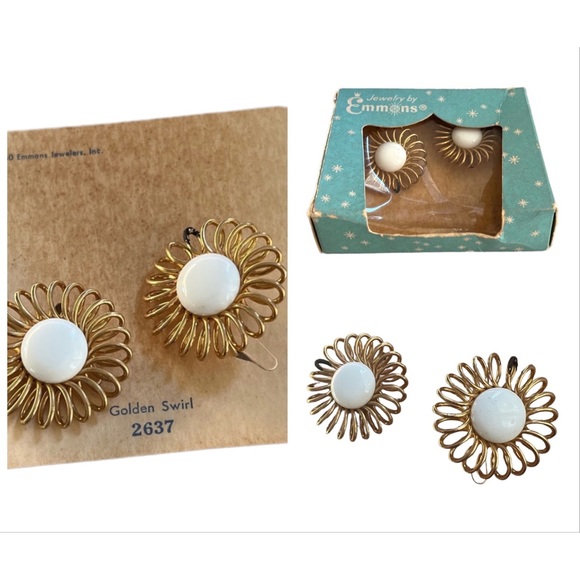 EMMONS VTG 1950s  Gold Tone and White Clip On Sri in Original Box! - Picture 5 of 16